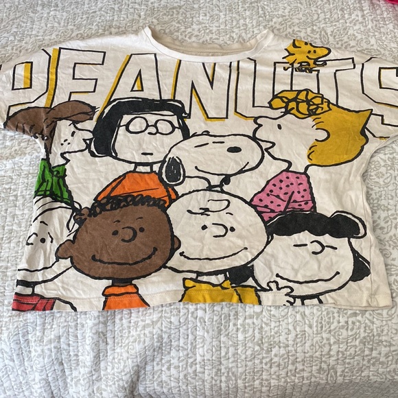 Peanuts Cropped T-shirt - Picture 8 of 9